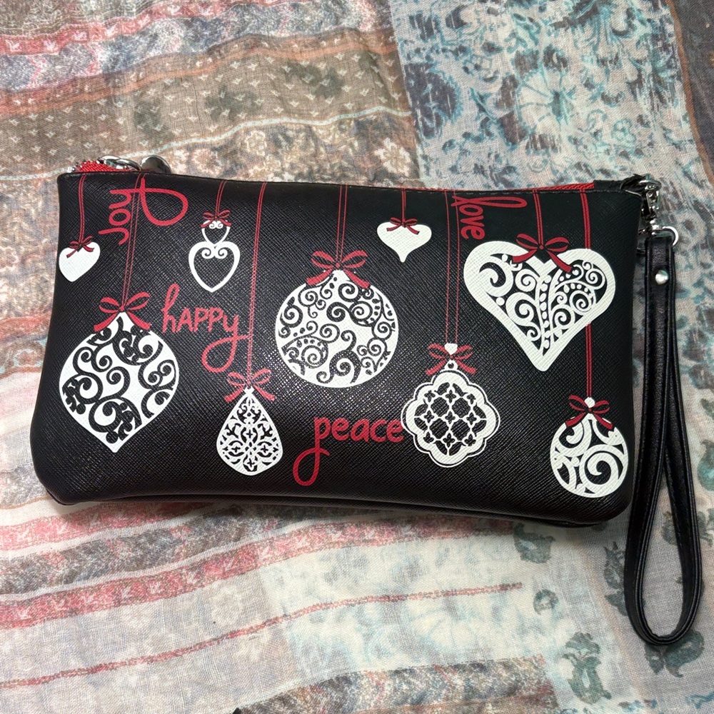 Brighton 2 for 1 Bag set! Holiday Clutch & pebbled/ patent leather coin purse 😁 - Picture 2 of 15